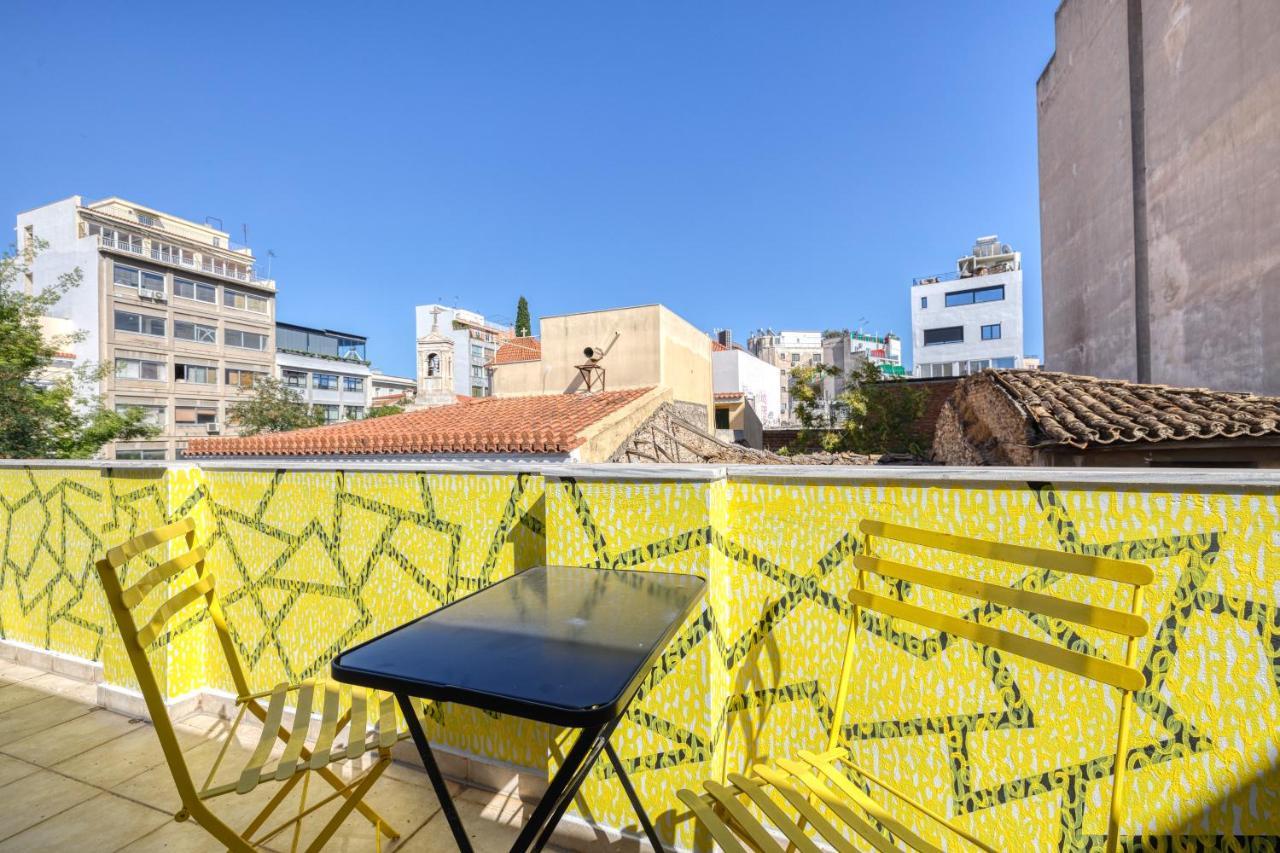 Chic Rooftop Studio W/ Terrace - Near Acropolis Athen Eksteriør bilde